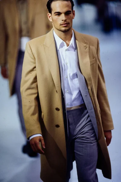 Look 26
